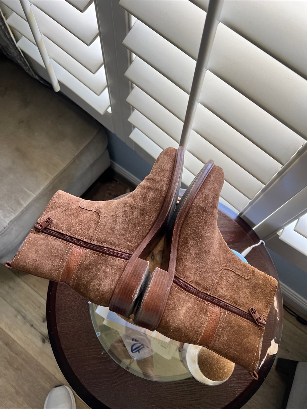 🛑1 hour sale. Tory Burch, 8.5, Chestnut Suede Tory Logo Ankle Boots - Picture 11 of 12